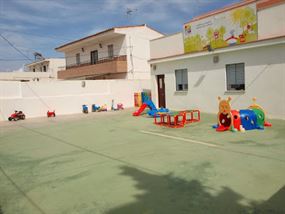 CENTRO INFANTIL BILINGÜE SOMOS DE COLORES